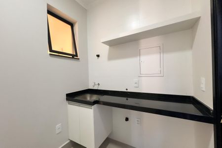 Casa de condomínio à venda com 226m², 3 quartos e 4 vagasÁrea de Serviço