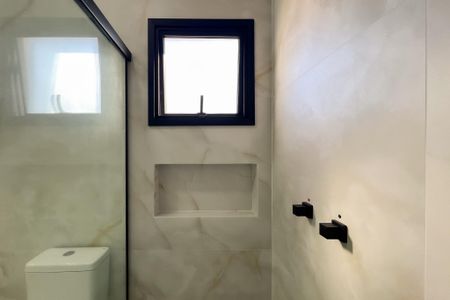 Casa de condomínio à venda com 226m², 3 quartos e 4 vagasSuíte 1