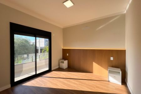 Casa de condomínio à venda com 226m², 3 quartos e 4 vagasSuíte 1