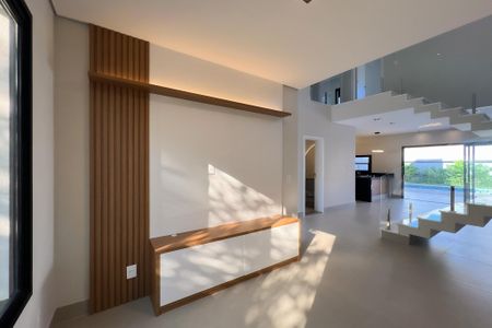 Casa de condomínio à venda com 226m², 3 quartos e 4 vagasSala