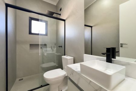 Casa de condomínio à venda com 226m², 3 quartos e 4 vagasSuíte 3