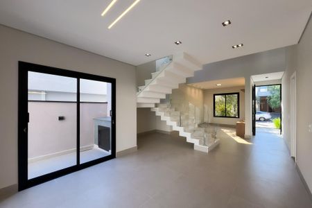 Casa de condomínio à venda com 226m², 3 quartos e 4 vagasSala