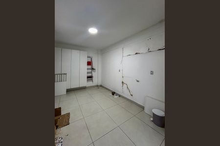 Casa para alugar com 450m², 4 quartos e 3 vagas Casa para alugar com 450m², 4 quartos e 3 vagasÁrea de Serviço
