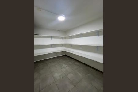 Casa para alugar com 450m², 4 quartos e 3 vagas Casa para alugar com 450m², 4 quartos e 3 vagasDespensa