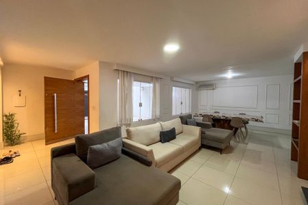 Sala de casa para alugar com 4 quartos, 450m² em Jardim da Saúde, São Paulo