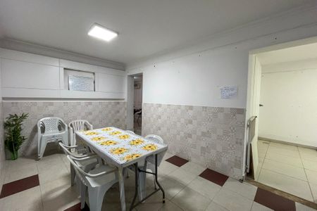 Casa para alugar com 450m², 4 quartos e 3 vagas Casa para alugar com 450m², 4 quartos e 3 vagasCopa