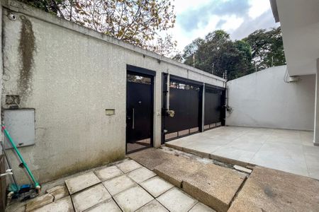 Casa para alugar com 450m², 4 quartos e 3 vagas Casa para alugar com 450m², 4 quartos e 3 vagasGaragem