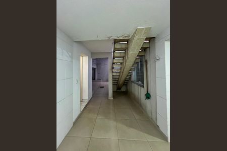 Casa para alugar com 450m², 4 quartos e 3 vagas Casa para alugar com 450m², 4 quartos e 3 vagasÁrea de Serviço