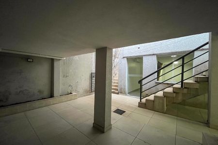 Casa para alugar com 450m², 4 quartos e 3 vagas Casa para alugar com 450m², 4 quartos e 3 vagasQuntal