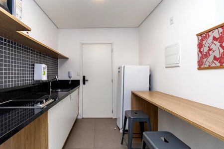 Foto 03 de apartamento para alugar com 1 quarto, 22m² em Vila Buarque, São Paulo