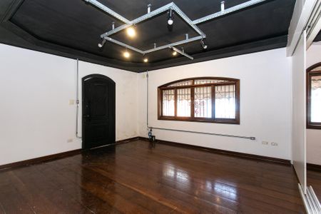 Casa para alugar com 270m², 3 quartos e 2 vagas Casa para alugar com 270m², 3 quartos e 2 vagasSala 1