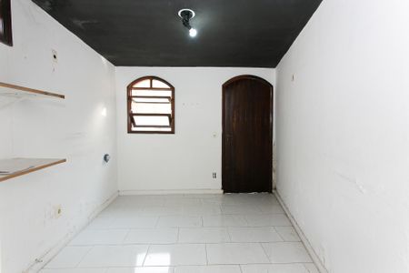 Casa para alugar com 270m², 3 quartos e 2 vagas Casa para alugar com 270m², 3 quartos e 2 vagasQuarto de Serviço
