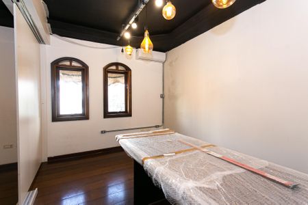 Casa para alugar com 270m², 3 quartos e 2 vagas Casa para alugar com 270m², 3 quartos e 2 vagasSala 2