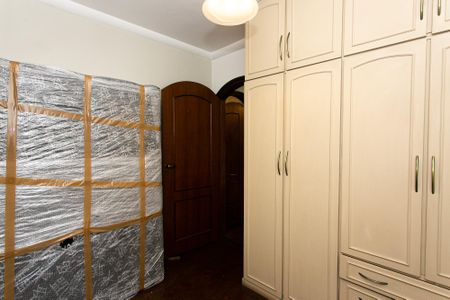 Casa para alugar com 270m², 3 quartos e 2 vagas Casa para alugar com 270m², 3 quartos e 2 vagasQuarto