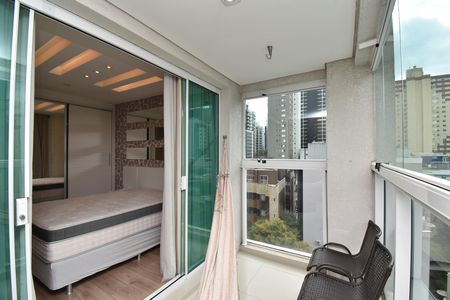 Apartamento à venda com 57m², 1 quarto e 1 vagaSacada