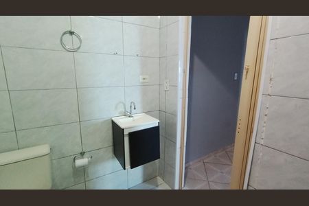 Banheiro  de casa para alugar com 1 quarto, 40m² em Cidade Boa Vista, Suzano
