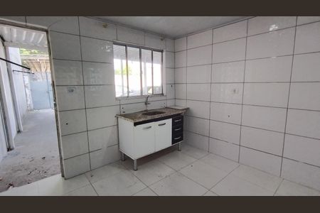 Cozinha  de casa para alugar com 1 quarto, 40m² em Cidade Boa Vista, Suzano