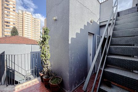 Casa de condomínio para alugar com 400m², 3 quartos e sem vaga Casa de condomínio para alugar com 400m², 3 quartos e sem vagaÁrea externa