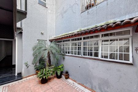 Casa de condomínio para alugar com 400m², 3 quartos e sem vaga Casa de condomínio para alugar com 400m², 3 quartos e sem vagaÁrea externa