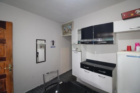 Casa à venda com 115m², 3 quartos e sem vagaCasa 2 - Sala/Cozinha 