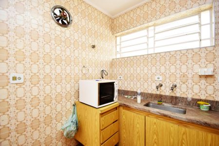 Casa para alugar com 200m², 3 quartos e 2 vagas Casa para alugar com 200m², 3 quartos e 2 vagasCozinha