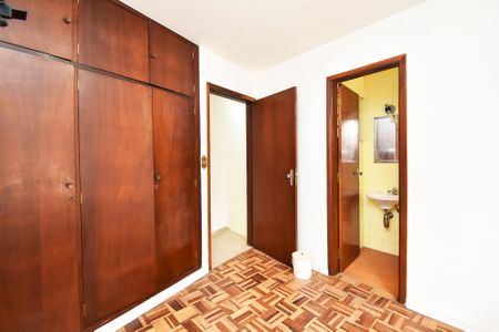 Casa para alugar com 200m², 3 quartos e 2 vagas Casa para alugar com 200m², 3 quartos e 2 vagasQuarto de Serviço