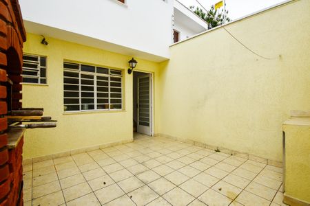 Casa para alugar com 200m², 3 quartos e 2 vagas Casa para alugar com 200m², 3 quartos e 2 vagasÁrea Externa