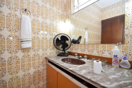 Casa para alugar com 200m², 3 quartos e 2 vagas Casa para alugar com 200m², 3 quartos e 2 vagasBanheiro da Suíte
