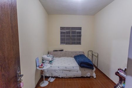 Casa à venda com 360m², 6 quartos e 1 vaga Casa à venda com 360m², 6 quartos e 1 vagaQuarto 3