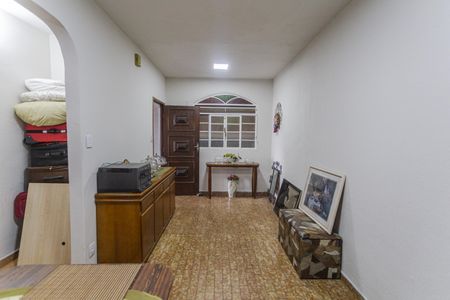Casa à venda com 360m², 6 quartos e 1 vaga Casa à venda com 360m², 6 quartos e 1 vagaSala