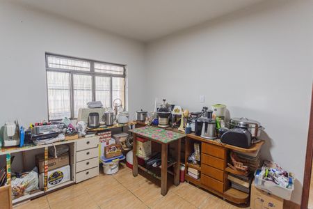 Casa à venda com 360m², 6 quartos e 1 vaga Casa à venda com 360m², 6 quartos e 1 vagaQuarto 1