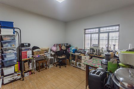 Casa à venda com 360m², 6 quartos e 1 vaga Casa à venda com 360m², 6 quartos e 1 vagaQuarto 1