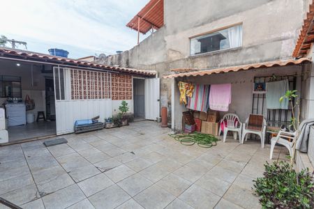 Casa à venda com 360m², 6 quartos e 1 vaga Casa à venda com 360m², 6 quartos e 1 vagaQuintal da Casa Principal