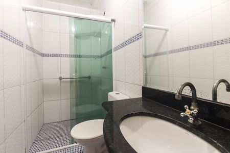 Banheiro Social  de casa à venda com 3 quartos, 108m² em Vila Carrão, São Paulo