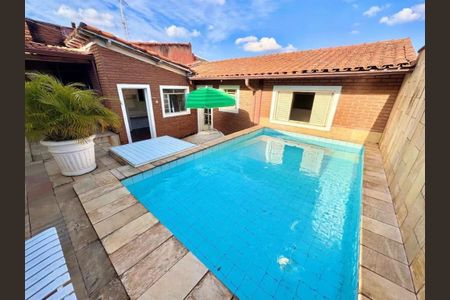 Casa à venda com 217m², 4 quartos e 3 vagas Casa à venda com 217m², 4 quartos e 3 vagasFoto 18