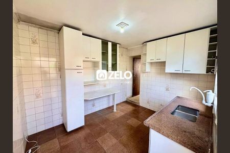 Casa à venda com 217m², 4 quartos e 3 vagas Casa à venda com 217m², 4 quartos e 3 vagasFoto 21