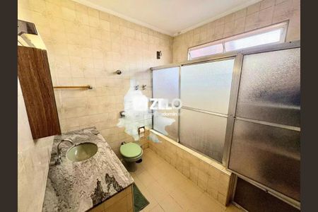 Casa à venda com 217m², 4 quartos e 3 vagas Casa à venda com 217m², 4 quartos e 3 vagasFoto 09