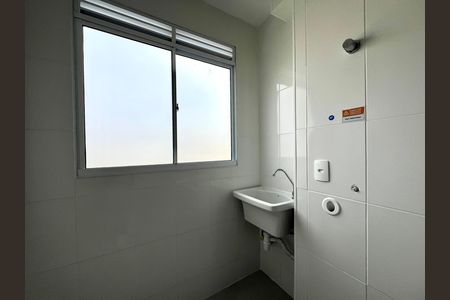 Área de Serviço de apartamento para alugar com 2 quartos, 47m² em Tijuca, Belo Horizonte