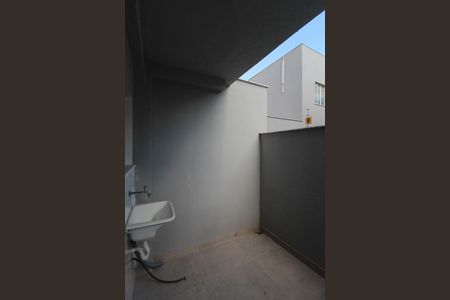 Apartamento para alugar com 72m², 2 quartos e 1 vagaÁrea de Serviço