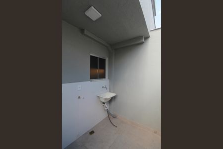 Apartamento para alugar com 72m², 2 quartos e 1 vagaÁrea de Serviço