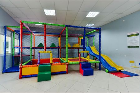 Casa de condomínio para alugar com 127m², 3 quartos e 3 vagas Casa de condomínio para alugar com 127m², 3 quartos e 3 vagasBrinquedoteca