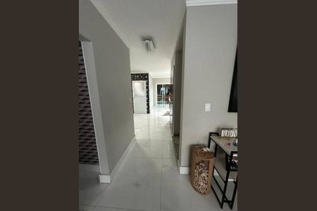 Casa para alugar com 127m², 3 quartos e 3 vagas