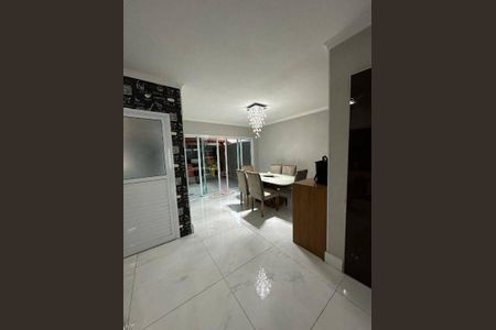 Casa para alugar com 127m², 3 quartos e 3 vagas
