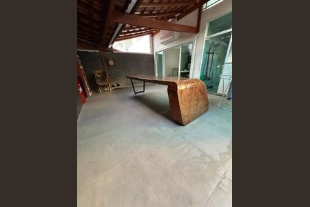 Casa para alugar com 127m², 3 quartos e 3 vagas