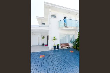 Casa de condomínio para alugar com 127m², 3 quartos e 3 vagasGaragem