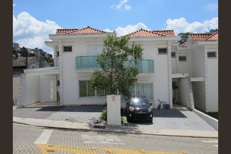 Casa para alugar com 127m², 3 quartos e 3 vagas