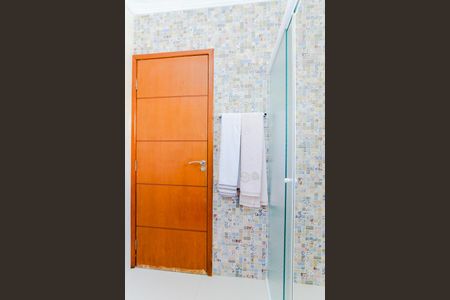 Casa de condomínio para alugar com 127m², 3 quartos e 3 vagasBanheiro social