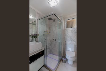 Apartamento à venda com 74m², 2 quartos e 2 vagasBanheiro