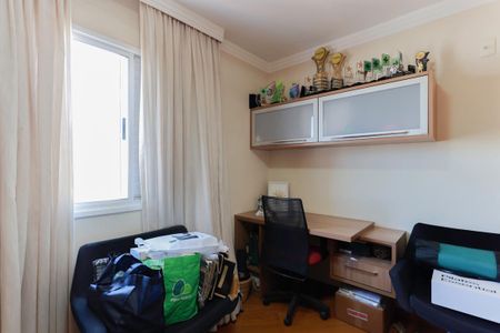 Apartamento à venda com 74m², 2 quartos e 2 vagasQuarto