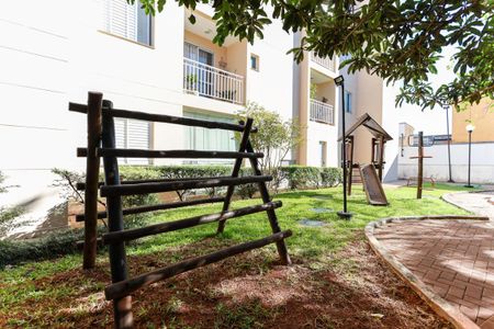 Apartamento à venda com 74m², 2 quartos e 2 vagasÁrea comum - Playground 2